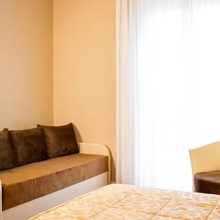 Hotel Italia 3*