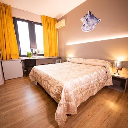 Italia Hotel