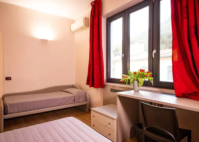 Italia Otel 3*