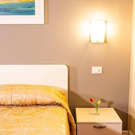Italia Di Hotel Lerici